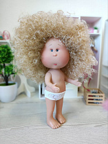 Кукла Miа с кудрявыми светлыми волосами Nines d'Onil без одежды, 30 см